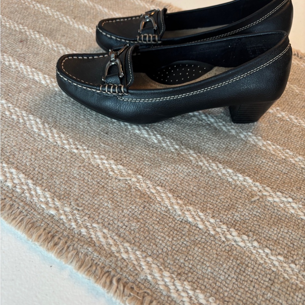 Elegant Black Women's Loafers
